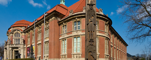 Restaurierung der Fassade des Museums für Völkerkunde, Hamburg
