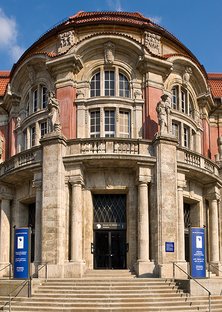 Restaurierung der Fassade des Museums für Völkerkunde, Hamburg